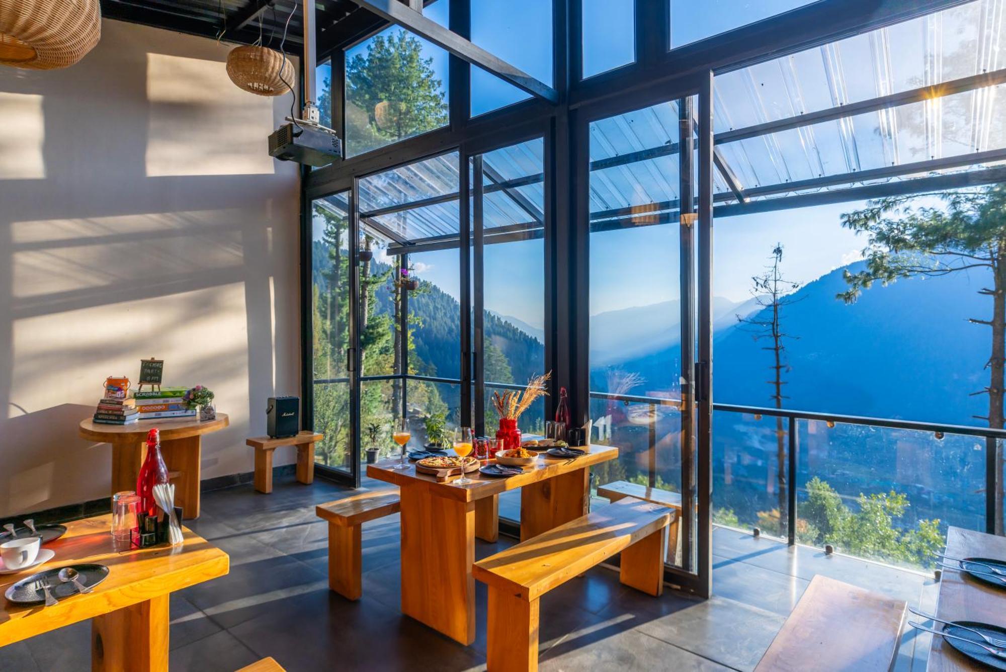 Montane Chalet , Sethan Manāli Exteriör bild